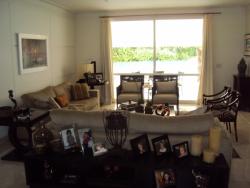 Casa para Venda em Santana de Parnaíba - 4