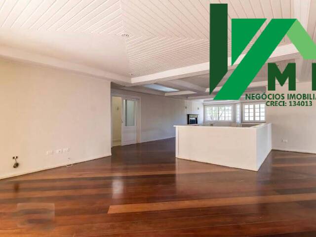 Casa para Venda em Santana de Parnaíba - 4
