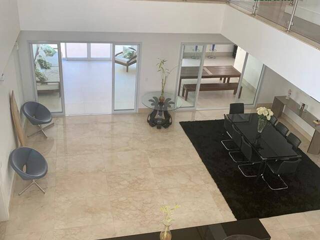 Casa para Locação em Santana de Parnaíba - 5
