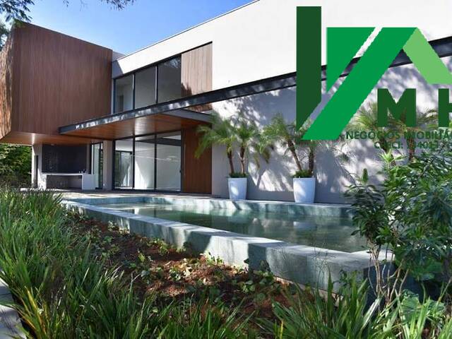 Casa para Venda em Santana de Parnaíba - 4