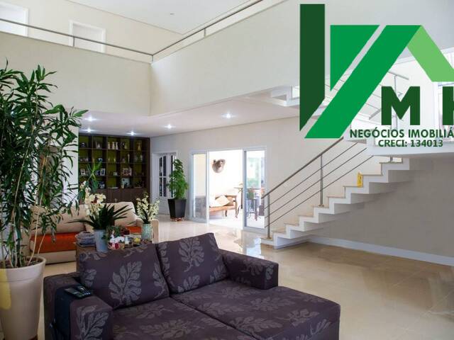 Casa para Venda em Santana de Parnaíba - 5