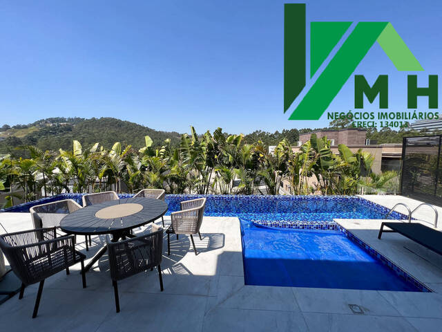 Casa para Venda em Santana de Parnaíba - 4