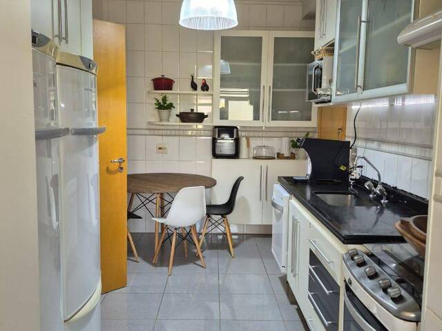 Apartamento para Venda em Santana de Parnaíba - 4