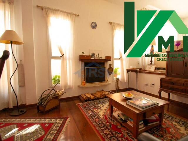 Casa para Venda em Santana de Parnaíba - 4