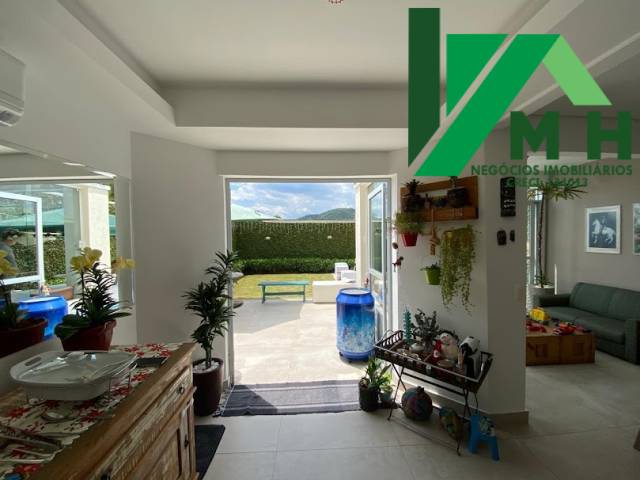 Casa para Venda em Santana de Parnaíba - 4