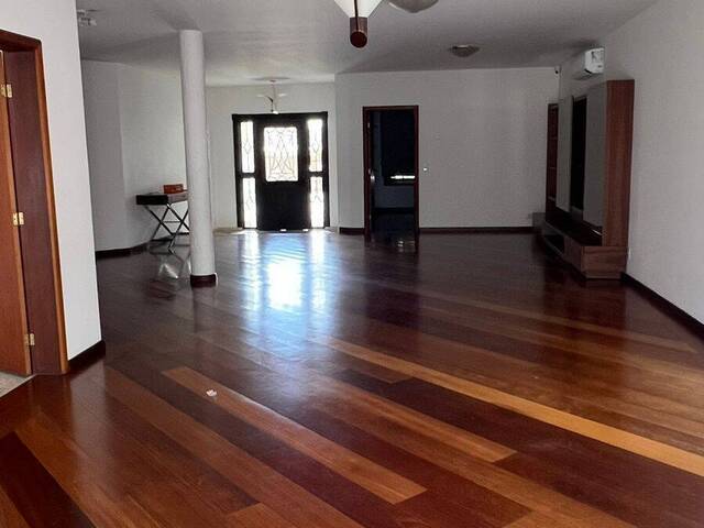 Casa para Locação em Santana de Parnaíba - 4