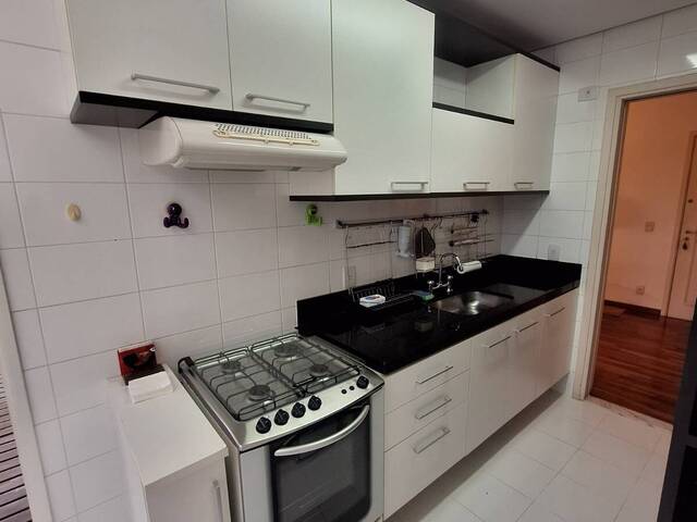 Apartamento para Venda em Santana de Parnaíba - 4
