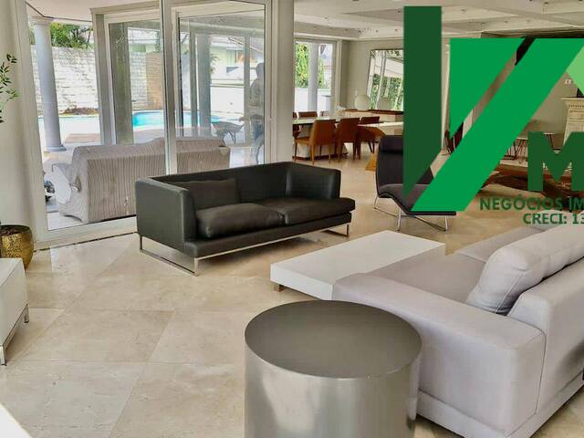 Casa para Venda em Santana de Parnaíba - 5