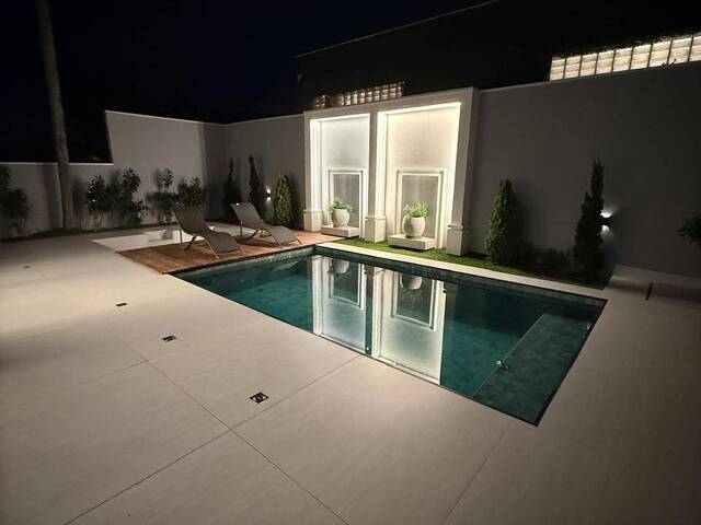 Casa para Venda em Santana de Parnaíba - 4